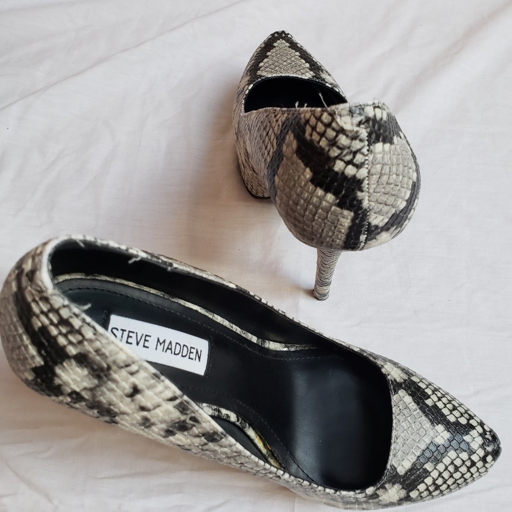 Shoe - Picture 7 of 7